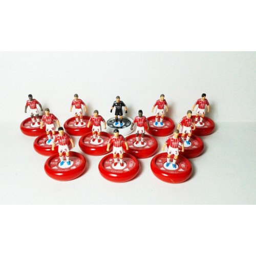 Subbuteo Andrew Table Soccer Nottingham Forest 2017-18 on WSB Professional bases